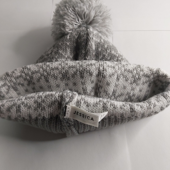 Jessica pompom hat, gray, one size - Picture 3 of 4